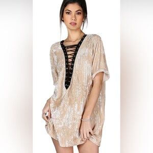 LN Drop Shoulder Crushed Velvet Lace-Up Dress (X-Small, Camel)